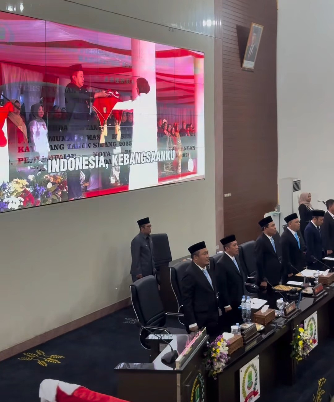 Pidato Kenegaraan Presiden Prabowo Didengarkan di DPRD Karawang, Aep Syaepuloh Tekankan Persatuan dan Kolaborasi