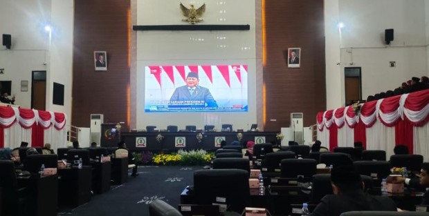 Karawang Gelar Paripurna Istimewa, DPRD Simak Pidato Kenegaraan Presiden Jelang HUT RI ke-81