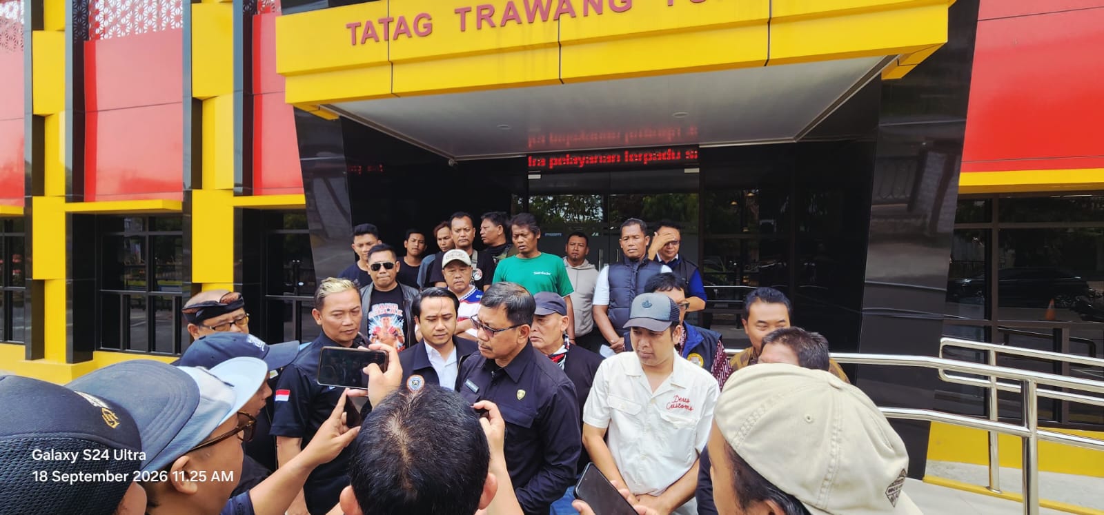 LKBH PSHT Datangi Polres Madiun Kota Laporkan Dugaan Penyebaran Hoaks Dan Pemalsuan Nama Pejabat DIRINTELKAM POLDA JAWA TIMUR