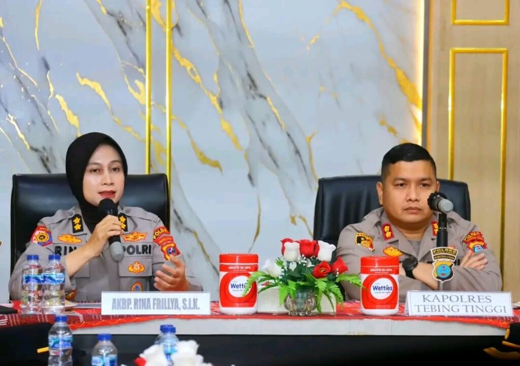 Viral ! Pemerhati Hukum Desak Kapolres Tebingtinggi, lakukan upaya RJ dugaan Pencurian dua Buah Tandan Sawit di Kebun Manako