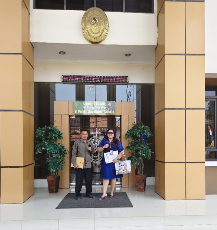 DR (C). TNI – AD (Purn) ADV. RIKHA PERMATASARI, SH. MH, C. MED., C. LO., C. PIM HADIRKAN 32 BUKTI DAN 6 SAKSI, PA SUBANG DIHUJANI INTERUPSI.