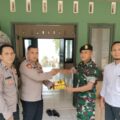 Polsek Sukasari Berikan Kue HUT ke-81 TNI, Perkuat Sinergitas TNI-Polri
