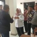 Rapat Pansus Raperda DPRD Lamongan Molor dan Sepi, Diprotes Aktivis JAMAL