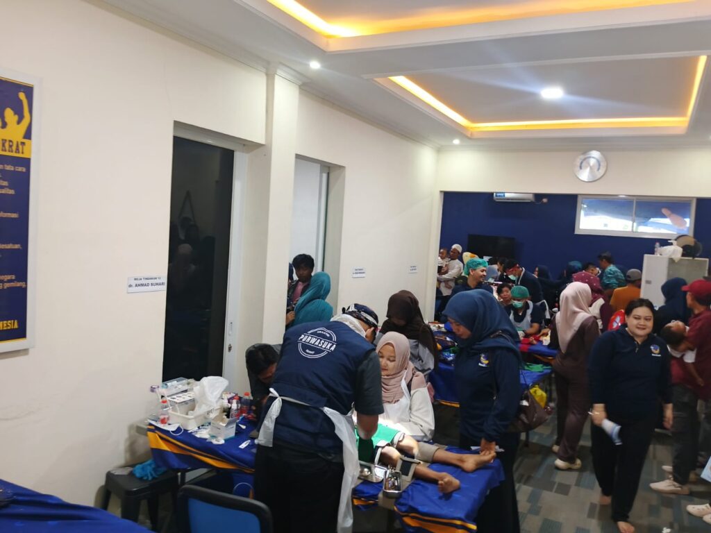 NasDem Purwakarta Gelar Sunatan Massal, 160 Anak Ikuti Program Sosial