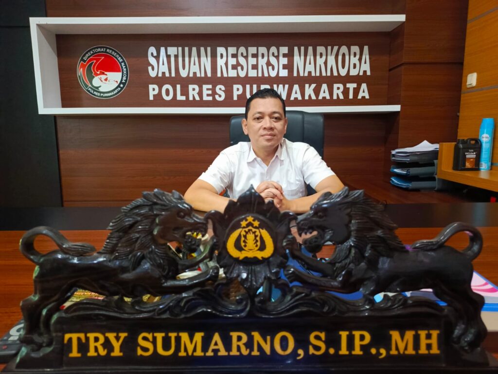 Satres Narkoba Polres Purwakarta Amanah Pengedar Sabu.