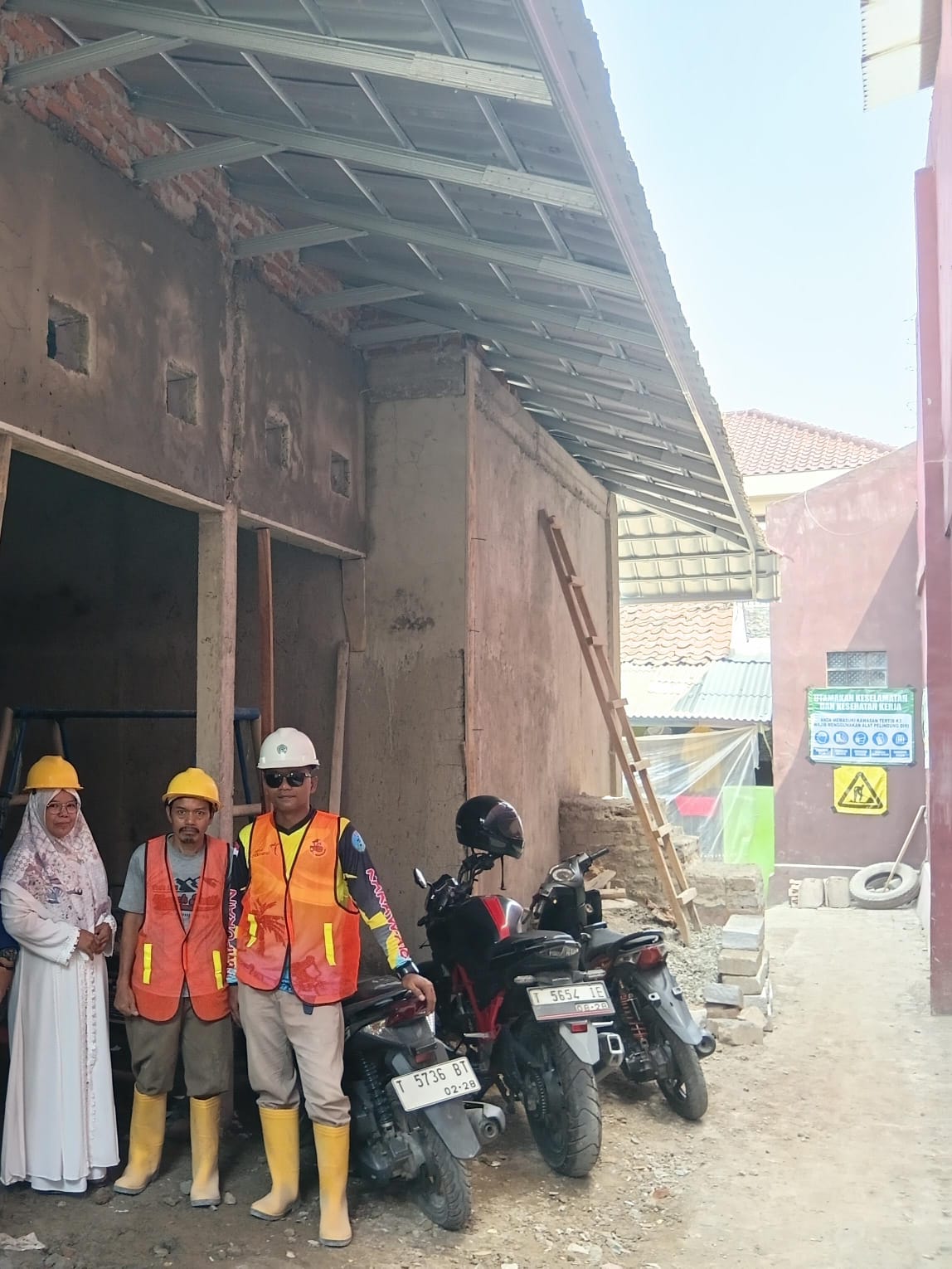Bantuan Perintah Program Revitalisasi TKIT AL – IKHLAS Purwakarta Sangat Disambut Baik Dan Antusias Kepala Sekolah Beserta Orangtua Siswa Sangat Berterima Kasih.