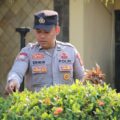 Wakapolres Purwakarta Pimpin Jumat Bersih, Dukung Green Policing untuk Lingkungan Pelayanan yang Nyaman