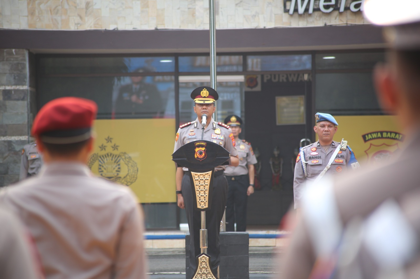 Upacara Sumpah Pemuda ke-98, Kapolres Purwakarta Ajak Generasi Muda Patriotik, Gigih, dan Berempati