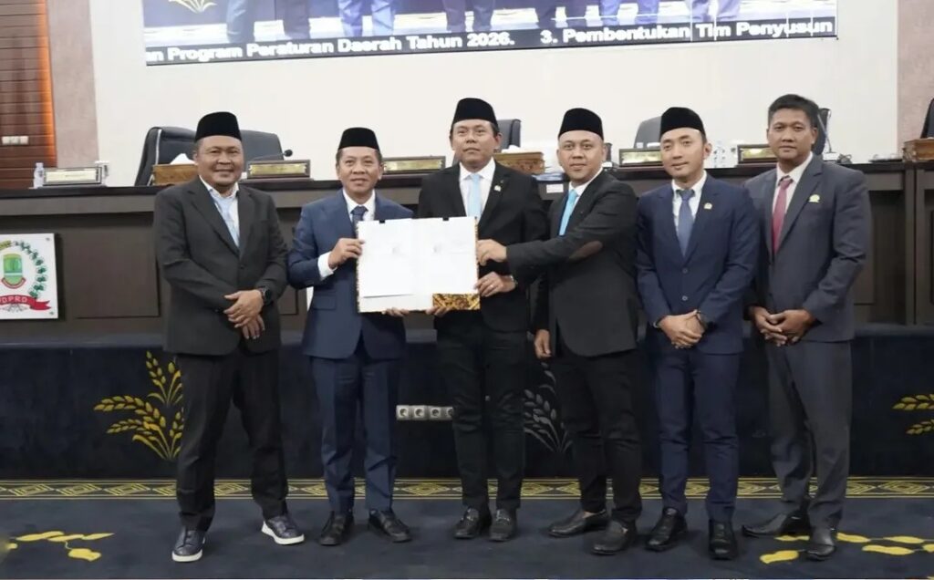 Usai Persetujuan Bersama di Rapat Paripurna, Bupati Instruksikan Perangkat Daerah Percepat Tindak Lanjut