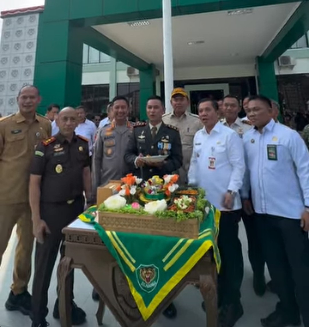 HUT ke-81 TNI di Karawang: Aep Syaepuloh Tegaskan Kekuatan TNI Berakar dari Rakyat