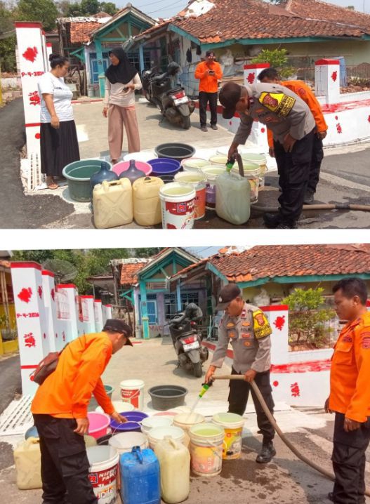 KEPOLISIAN RESOR PURWAKARTA  SEKSI HUBUNGAN MASYARAKAT  SIARAN PERS TENTANG   Polsek Jatiluhur bersama BNPB salurkan air bersih untuk warga Desa Cisalada